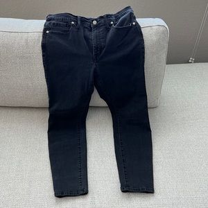 Madewell - 31 Petite 9” High Rise Skinny Jeans in Lunar Wash